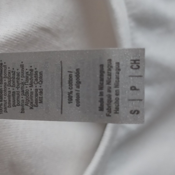 NEW Handcrafted Custom-USA Women's Short Sleeved Tshirt - Picture 4 of 4